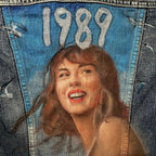 Taylor Swift “1989” Airbrushed Denim Jacket – Hand-Painted Custom Swiftie Fan Art
